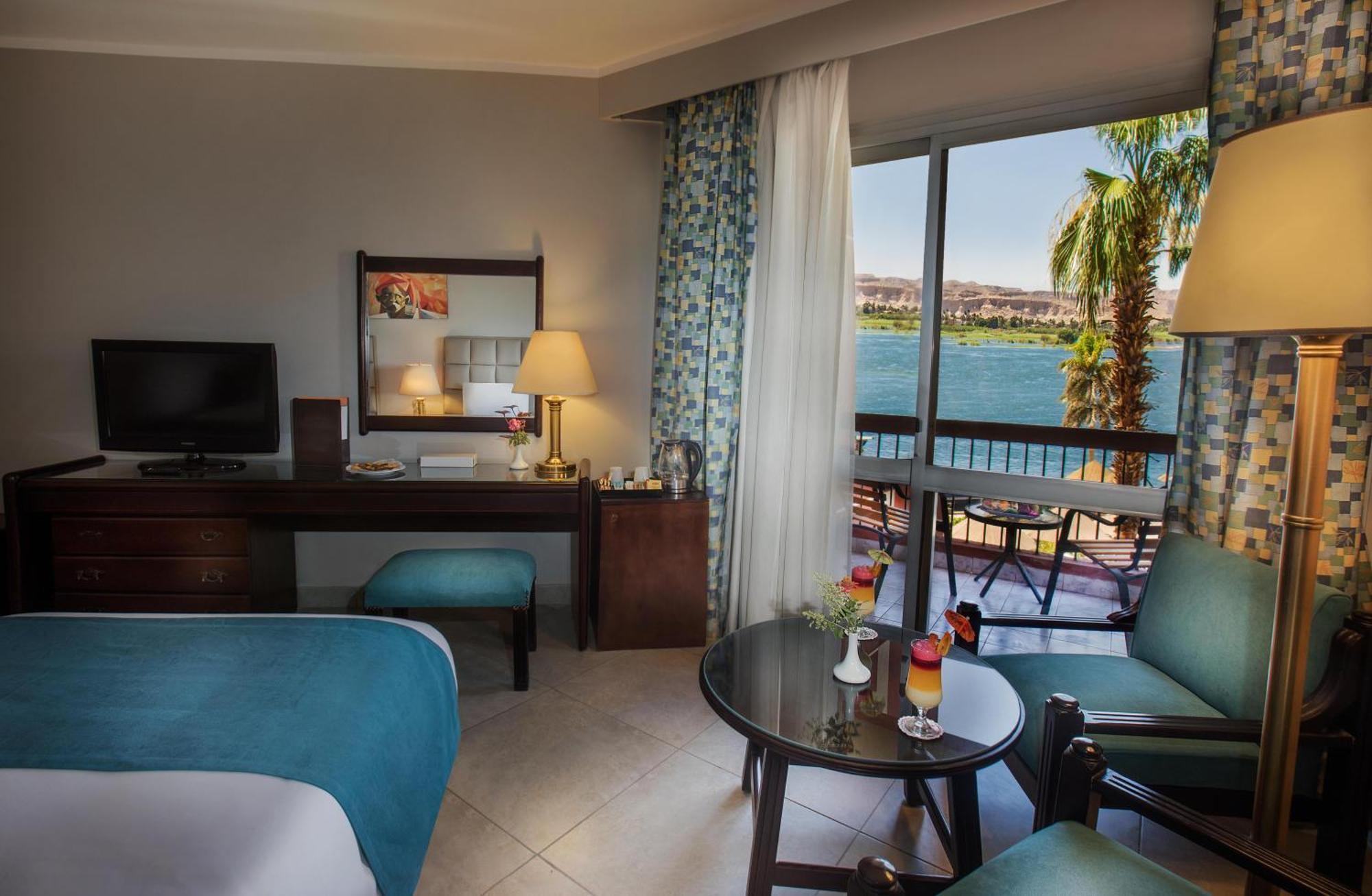 Pyramisa Hotel Luxor Eksteriør billede