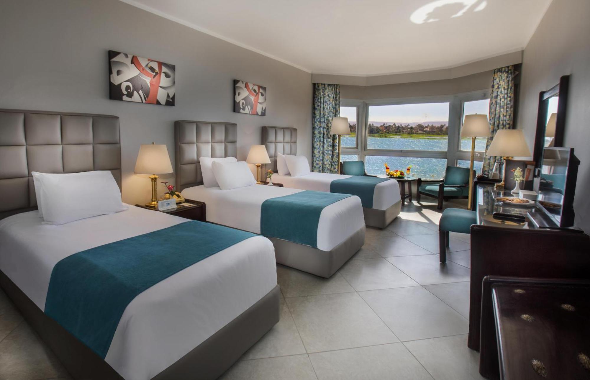Pyramisa Hotel Luxor Eksteriør billede